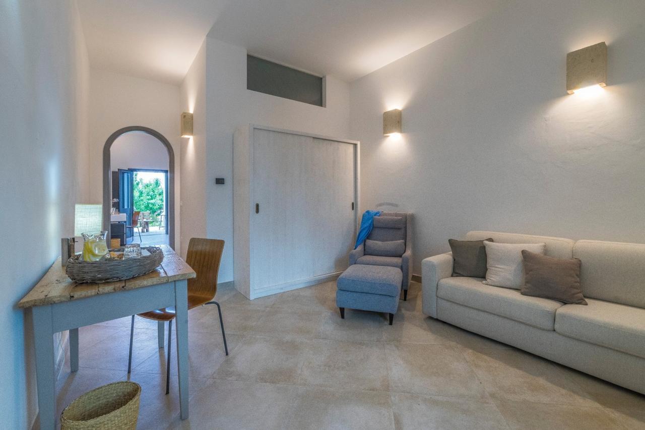 Masseria Le Mandorle Ugento Eksteriør billede